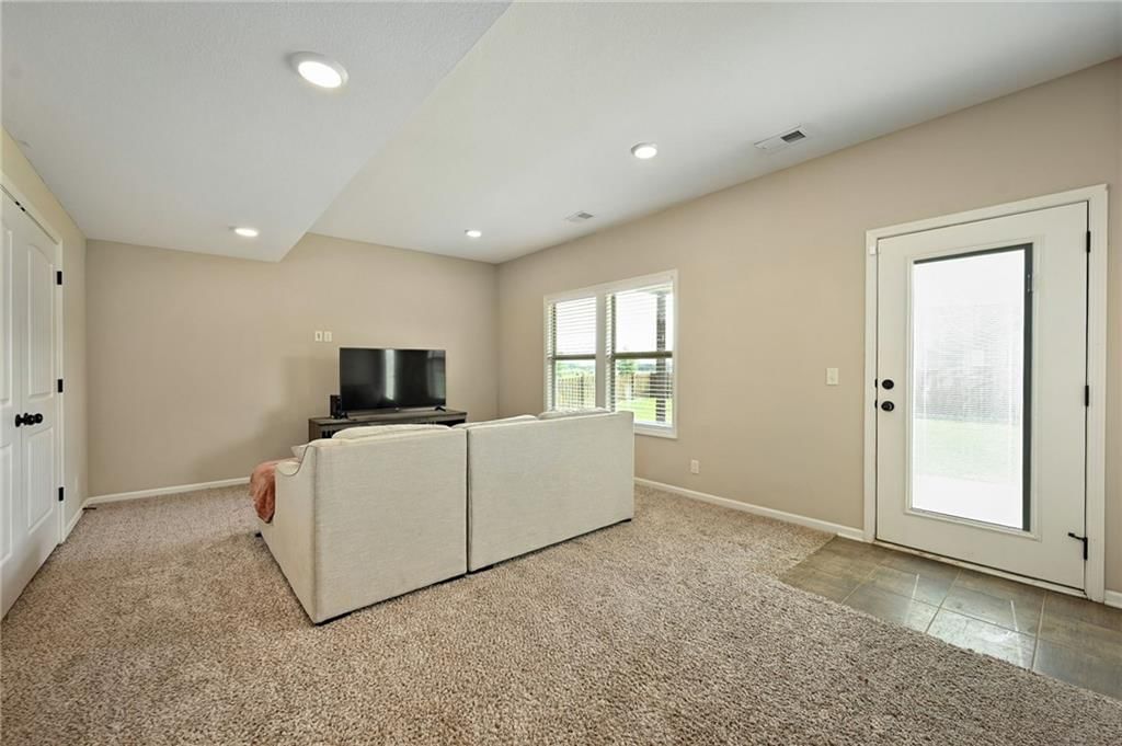 1605 Shadow Drive — photo 20