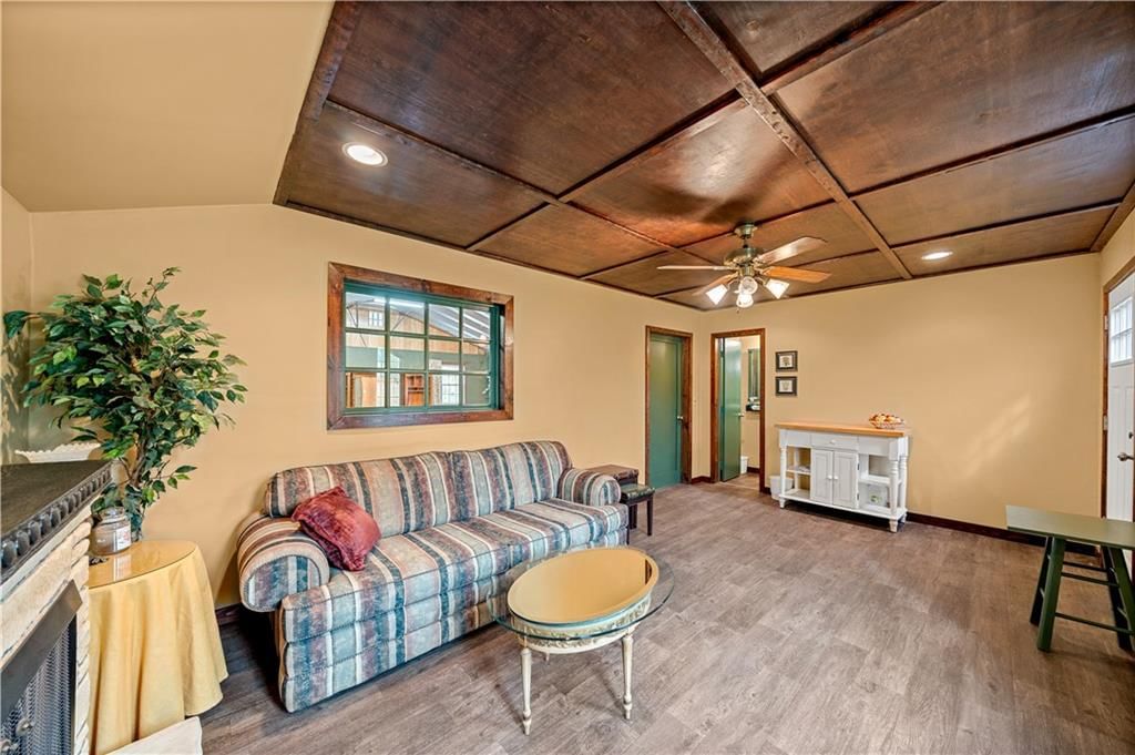 6168 W Cheyenne Drive — photo 6