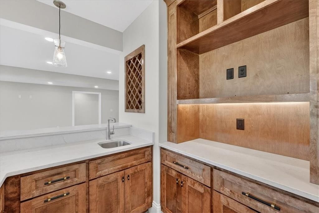 22428 W 90th Terrace — photo 38