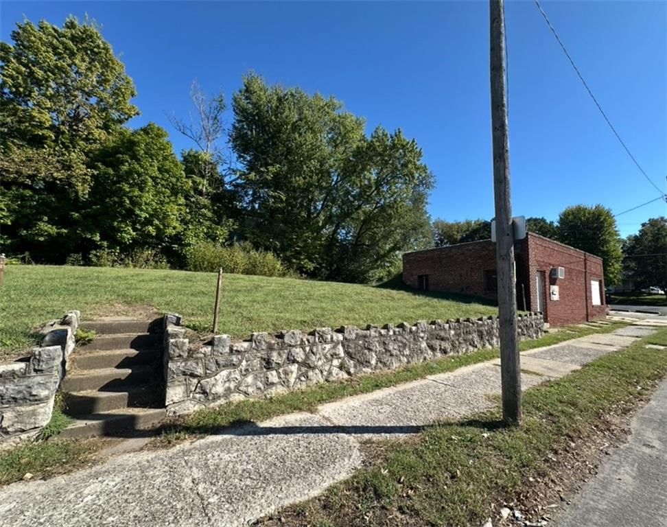 601 Hall Street — photo 10
