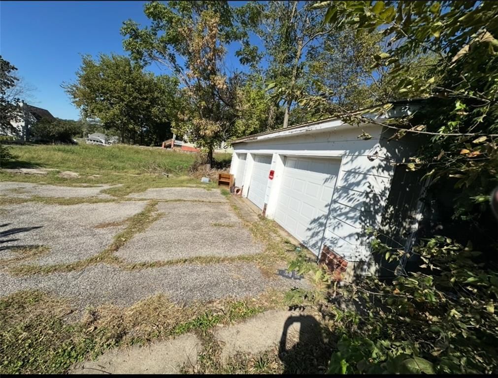 601 Hall Street — photo 15