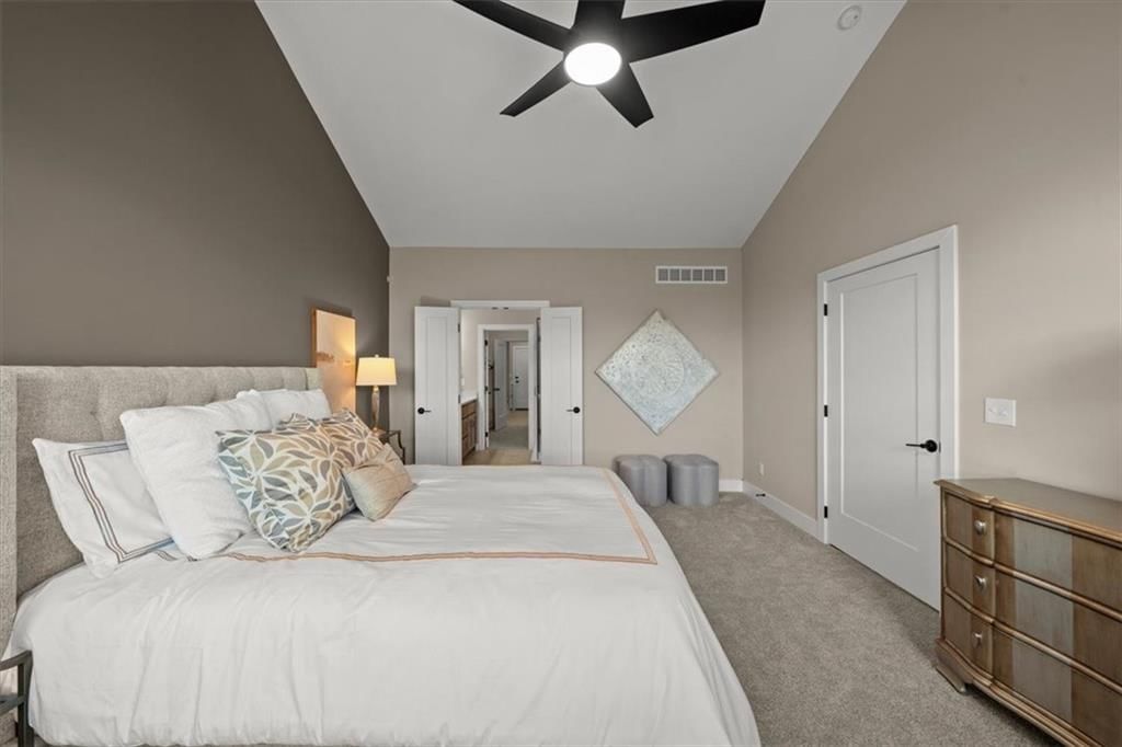 8207 Aurora Street — photo 5