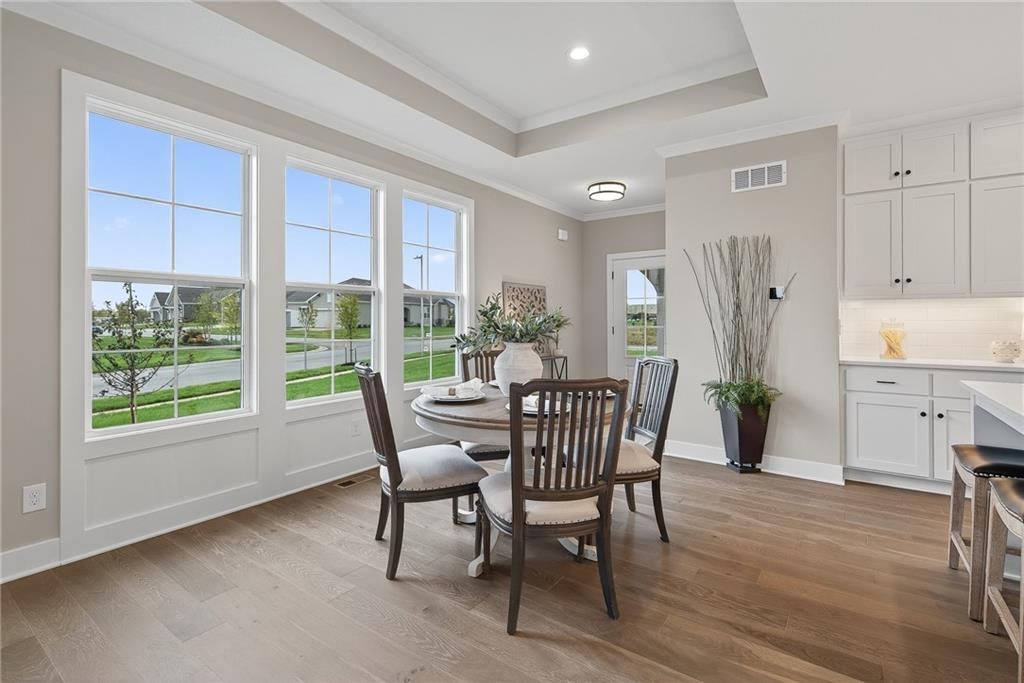 8209 Aurora Street — photo 13