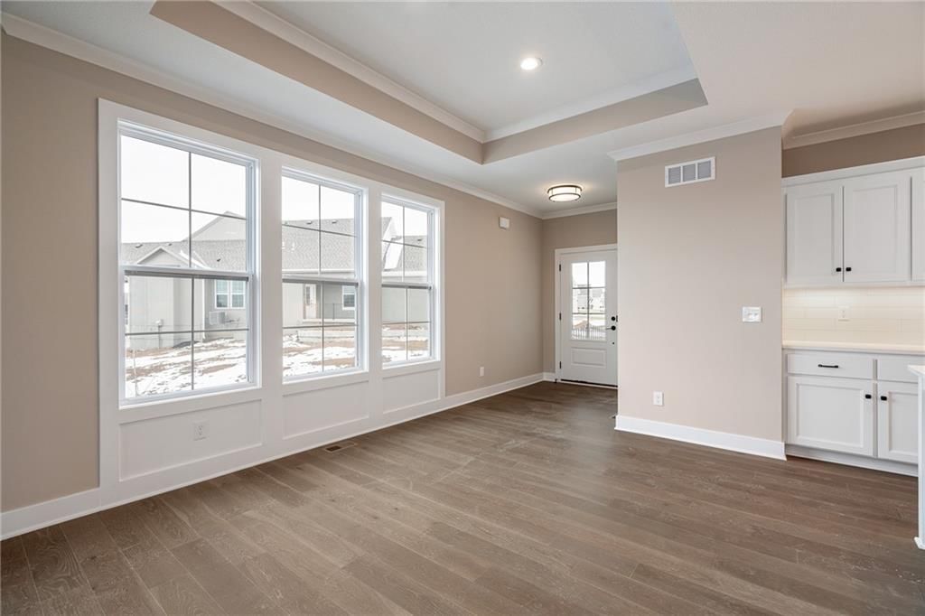 8209 Aurora Street — photo 16