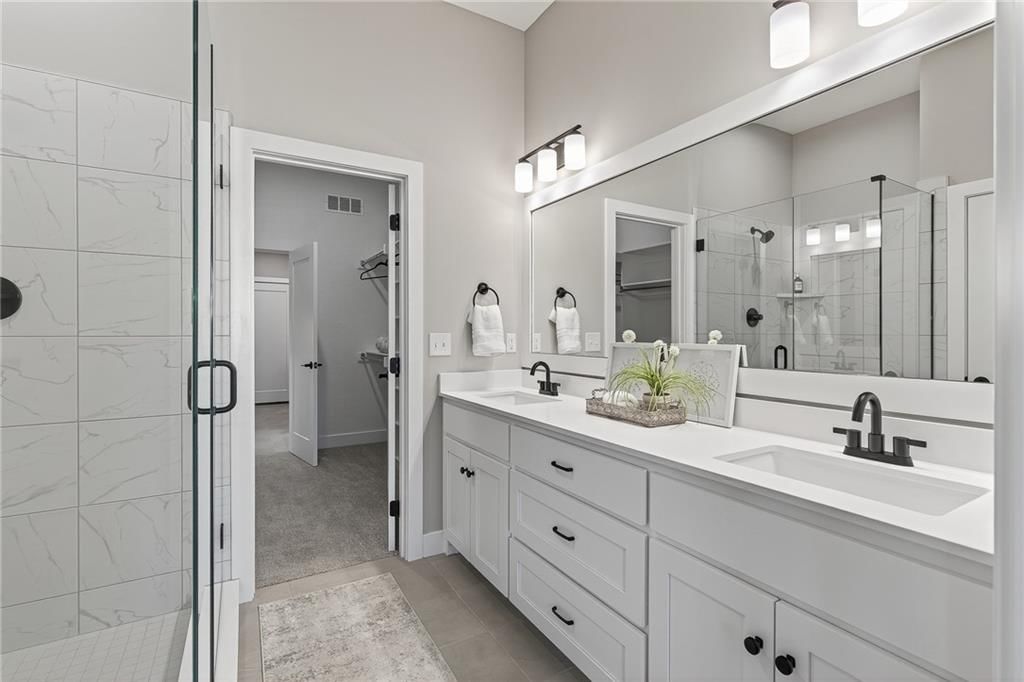 8209 Aurora Street — photo 18