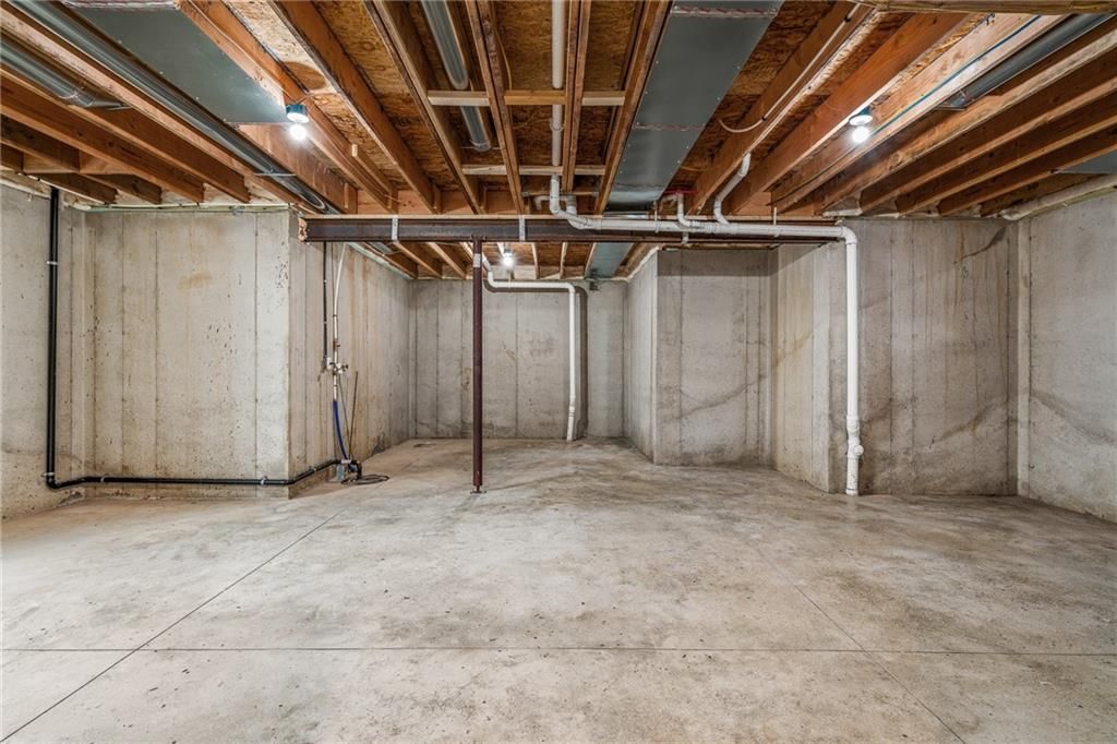 8209 Aurora Street — photo 36