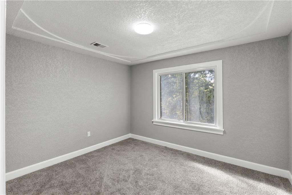 620 S Huttig Avenue — photo 16