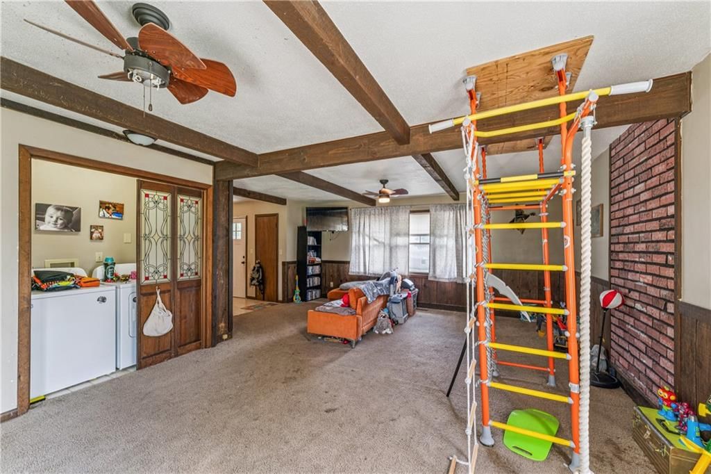 1210 S Gordon Street — photo 19