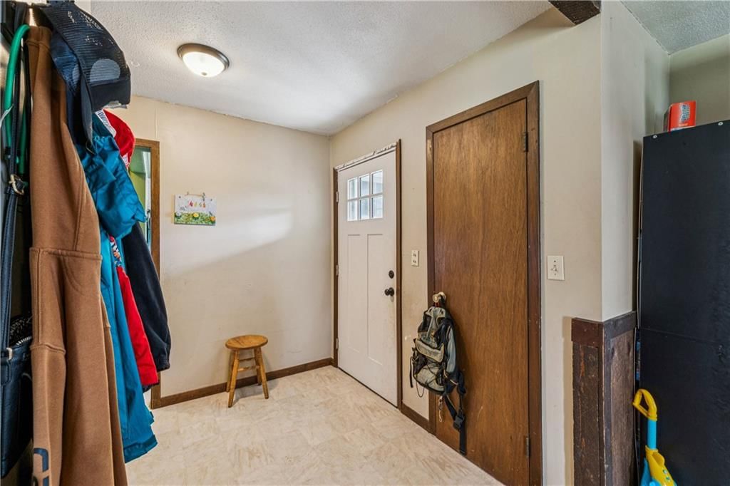 1210 S Gordon Street — photo 22