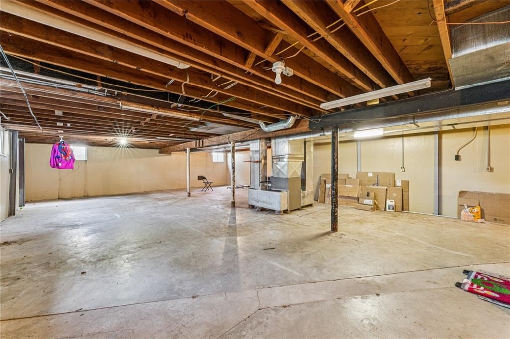 1210 S Gordon Street — photo 36