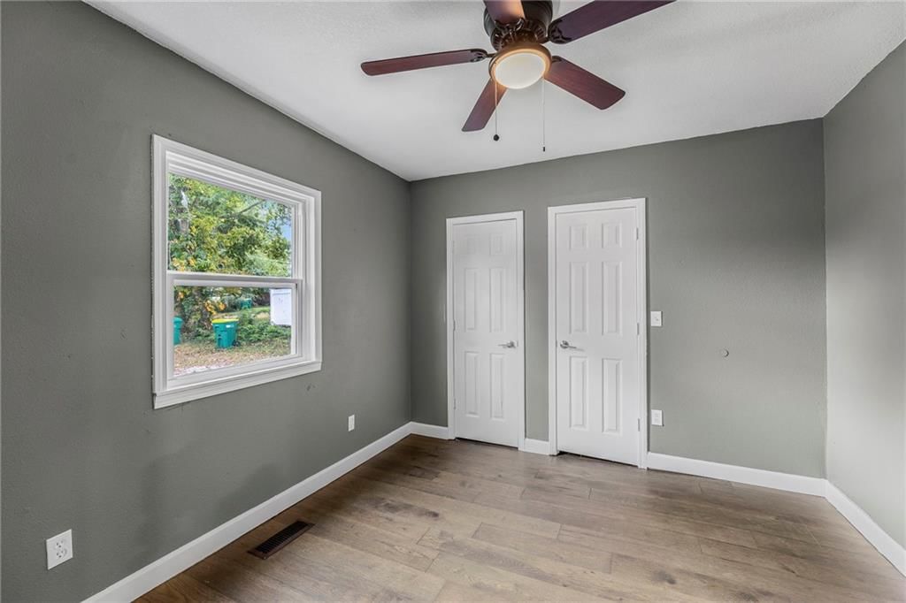 405 W Miami Street — photo 13