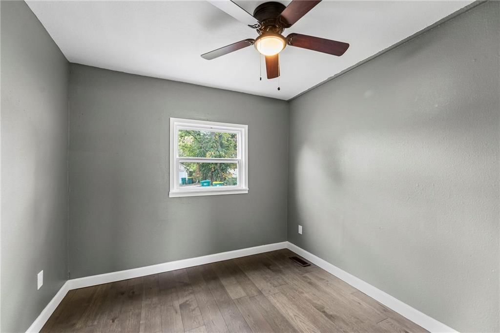405 W Miami Street — photo 16