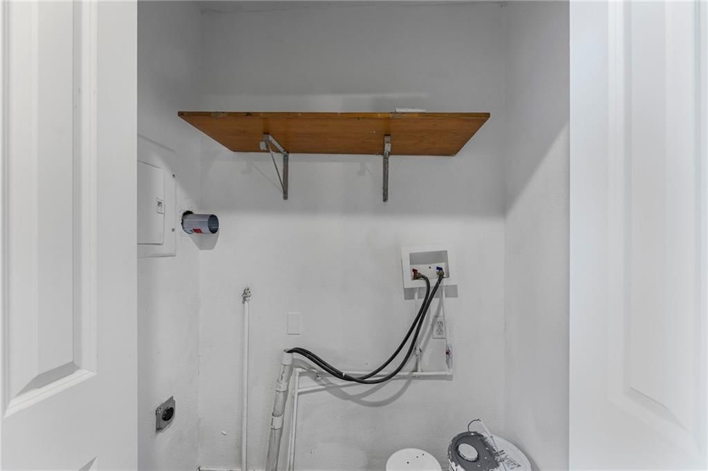 405 W Miami Street — photo 18