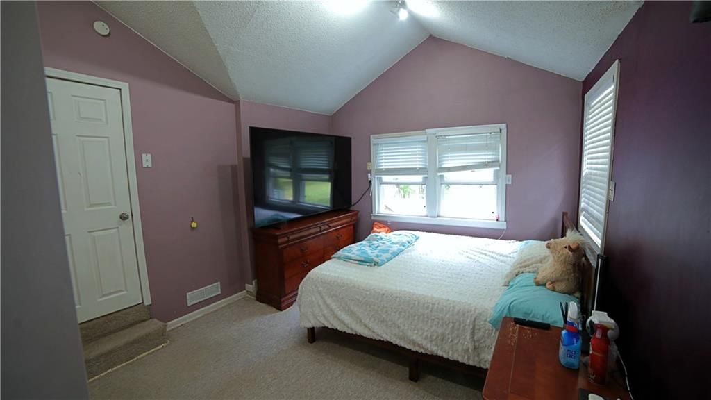 202 NE 76th Terrace — photo 7