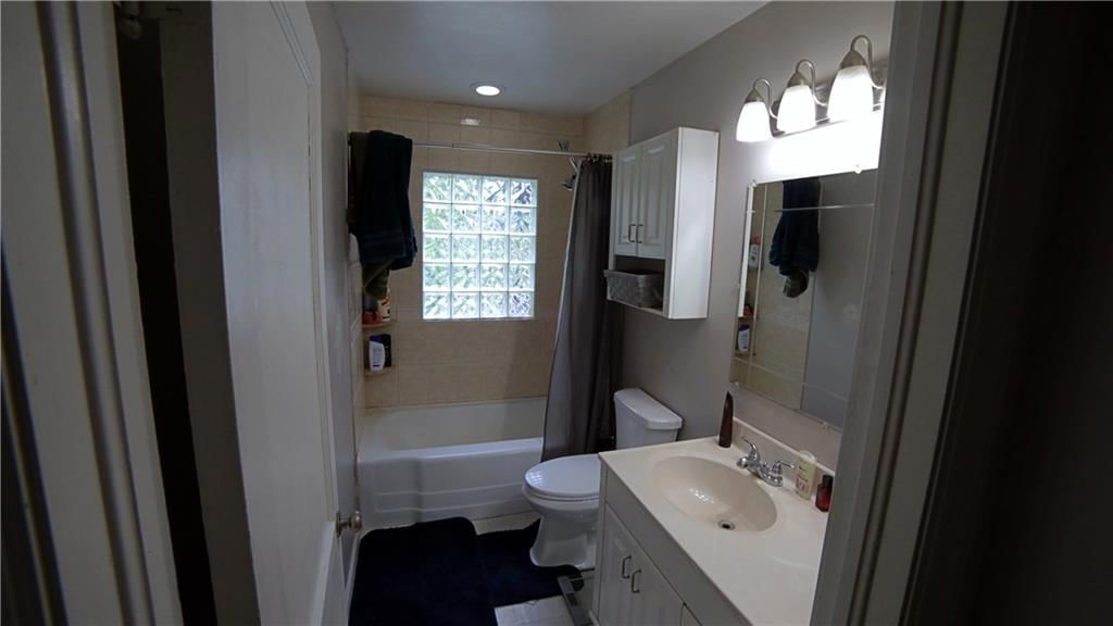202 NE 76th Terrace — photo 12