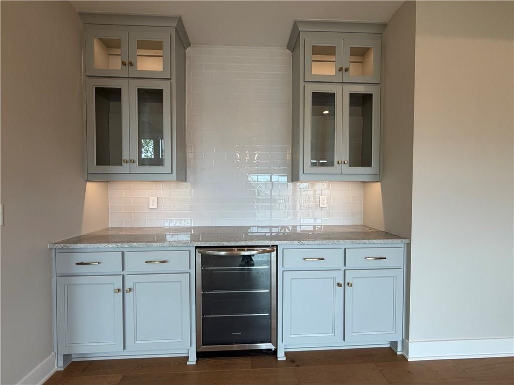 8989 Freedom Street — photo 16