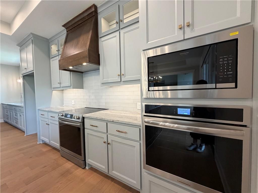8989 Freedom Street — photo 23