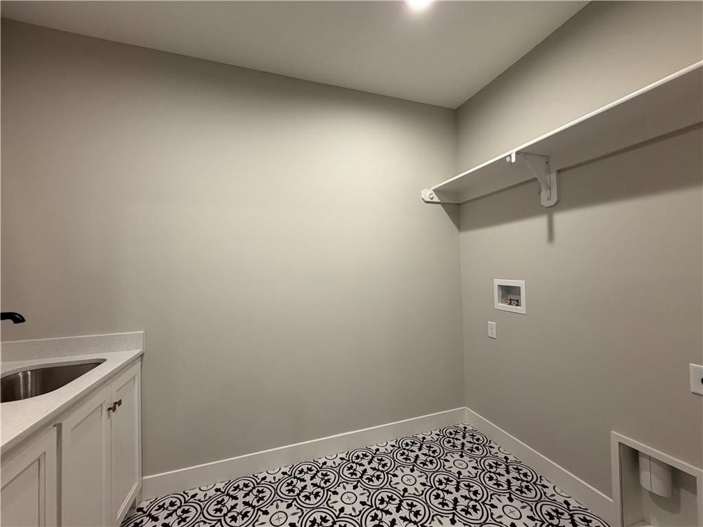 8989 Freedom Street — photo 29
