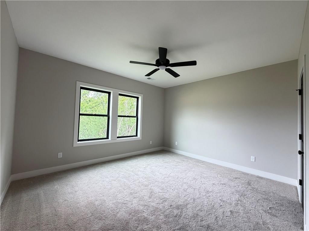 8989 Freedom Street — photo 42