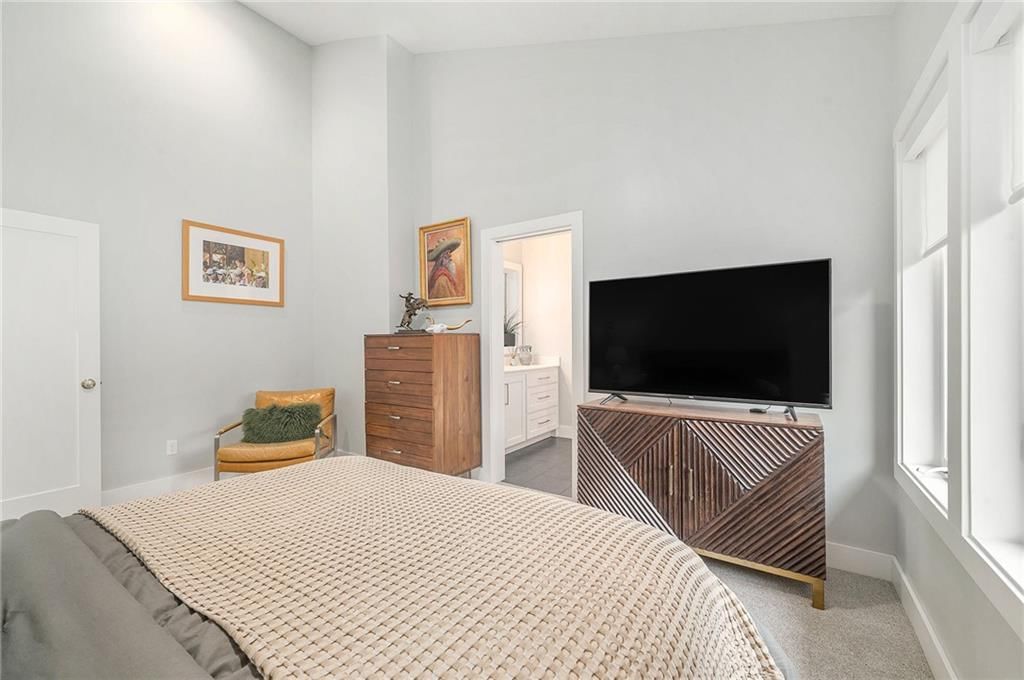 9421 Belinder Road — photo 30