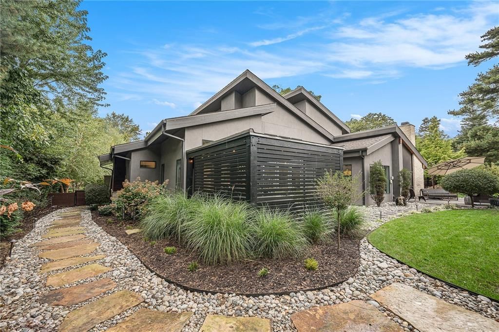 9421 Belinder Road — photo 47