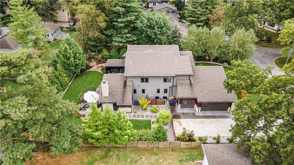 9421 Belinder Road — photo 49