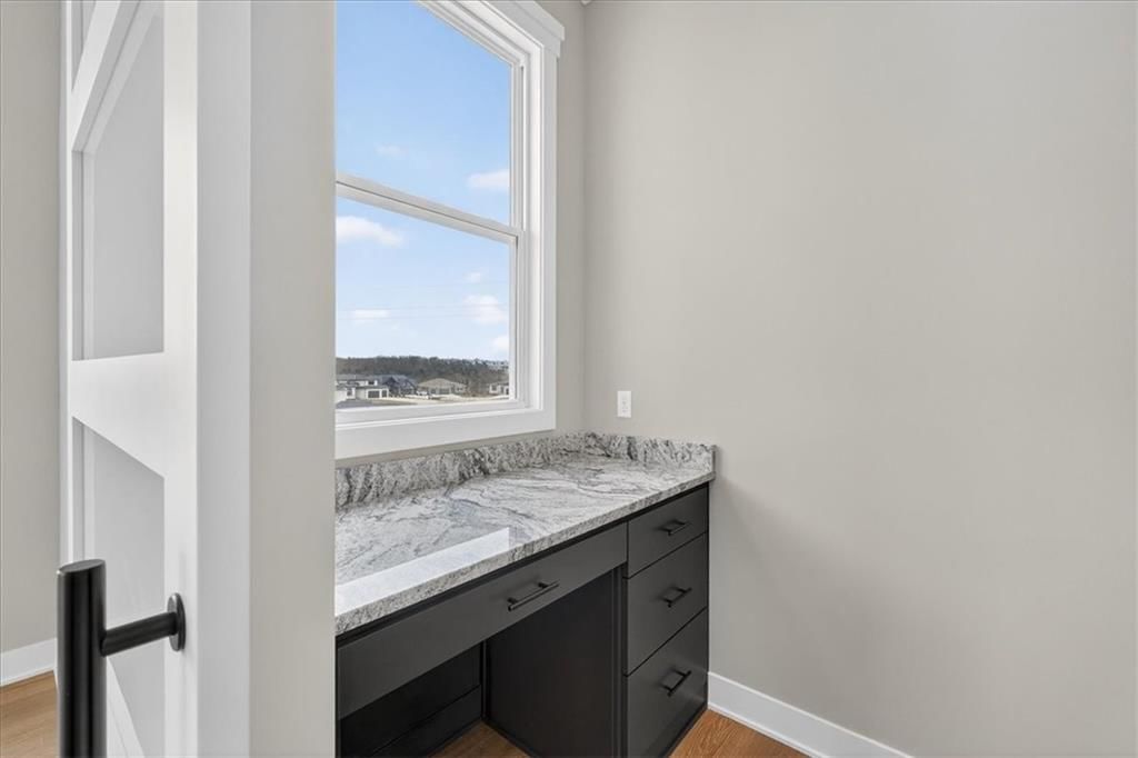 9027 Freedom Circle — photo 15