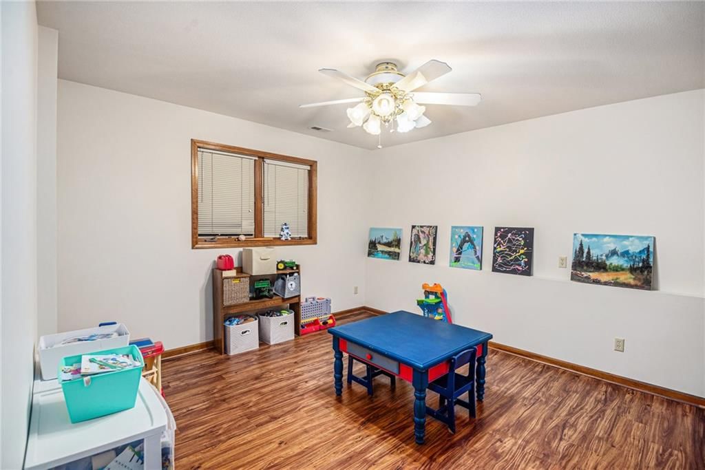 4001 N 37th Street — photo 31