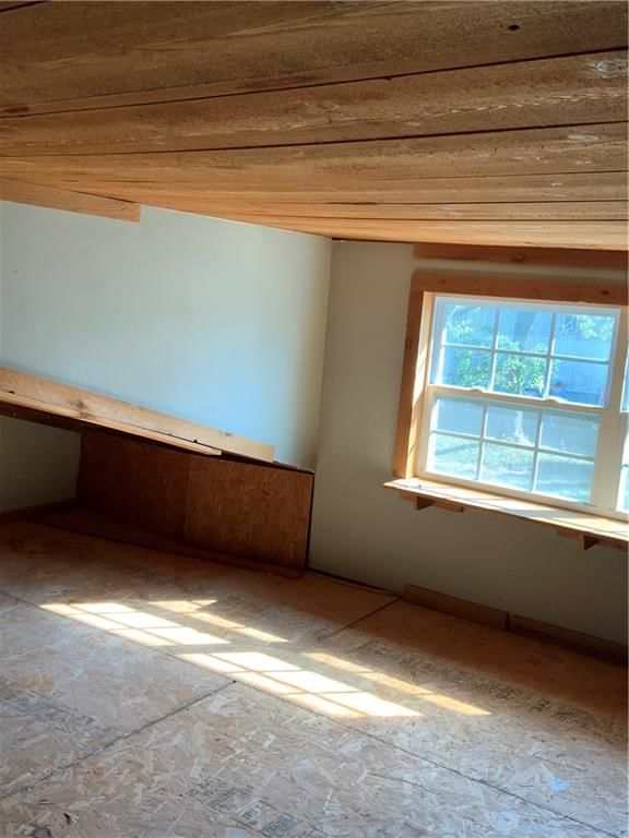 503 E 6th Street — photo 14