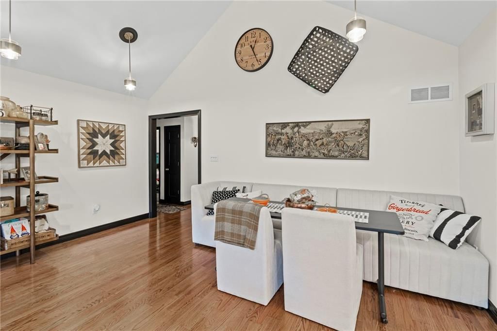 12915 E 58th Street — photo 14