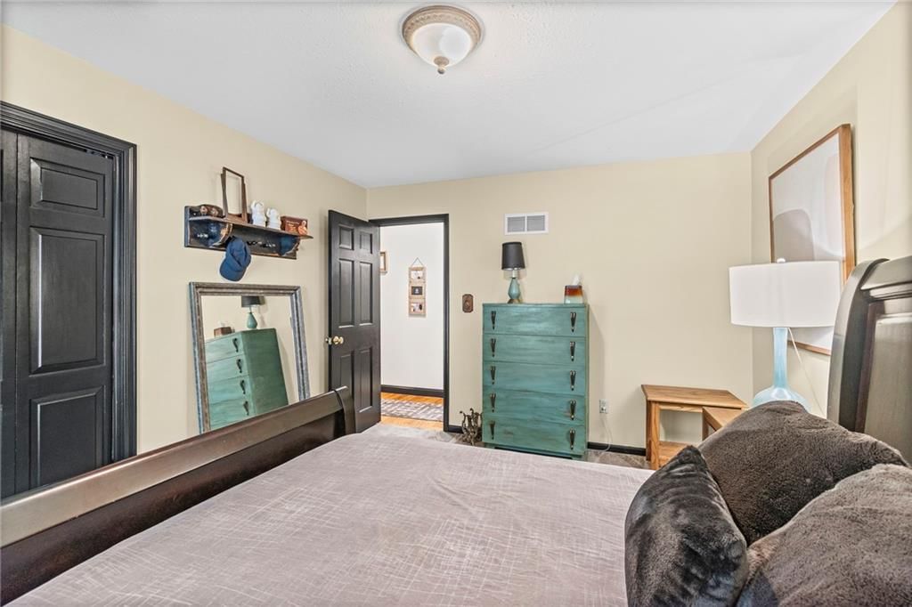 12915 E 58th Street — photo 26