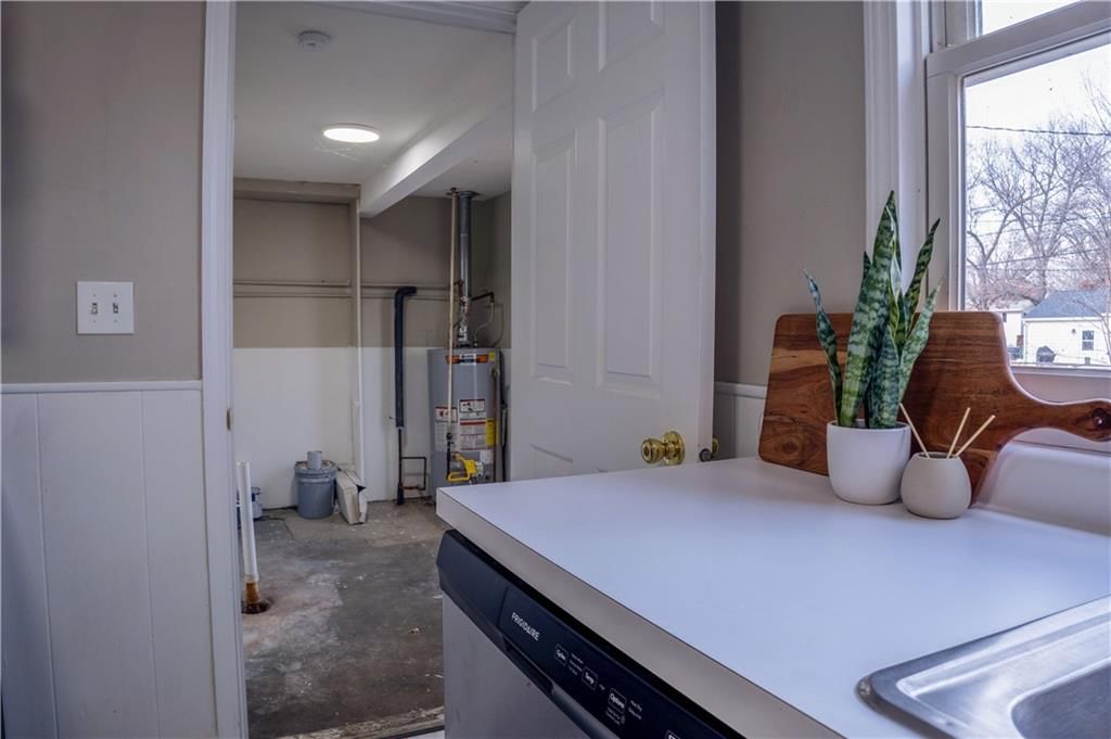 314 Oklahoma Street — photo 10