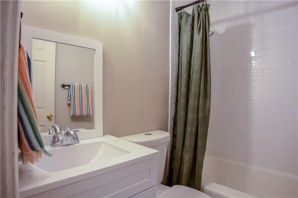 314 Oklahoma Street — photo 14