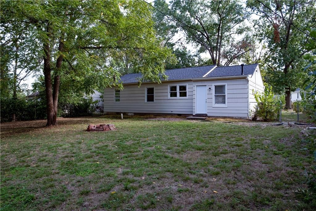 314 Oklahoma Street — photo 17