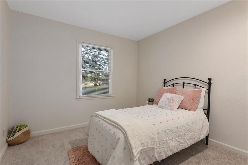 1705 Kiowa Drive — photo 13