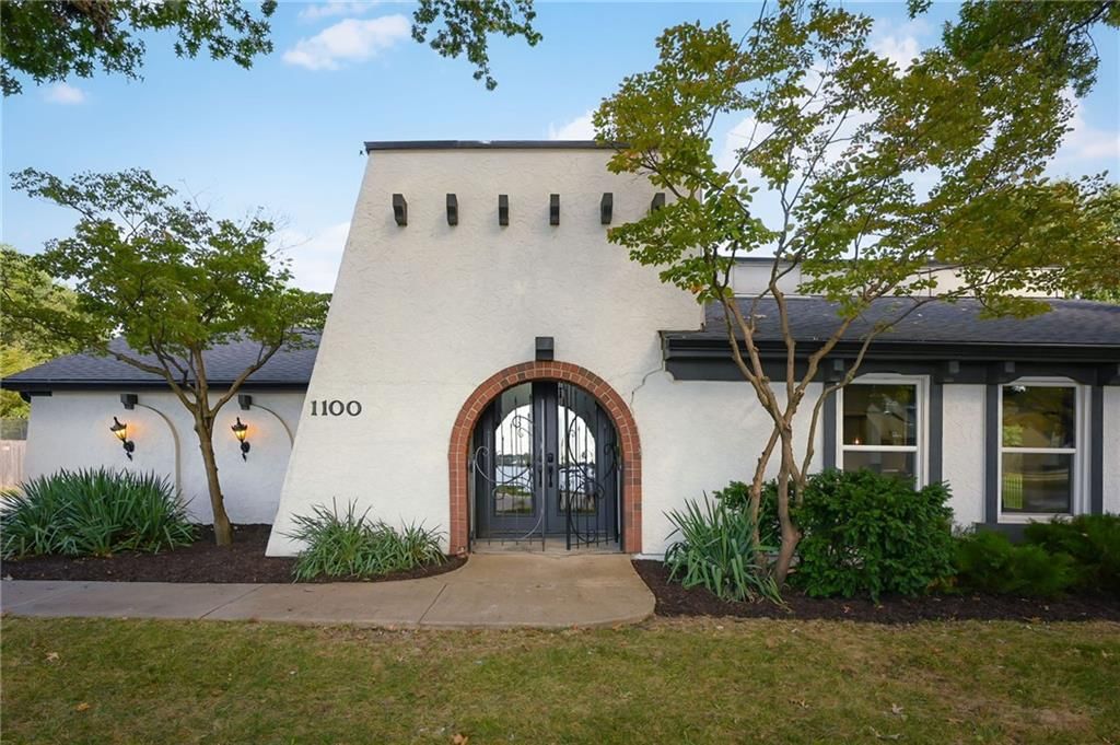 1100 Johnston Drive — photo 4
