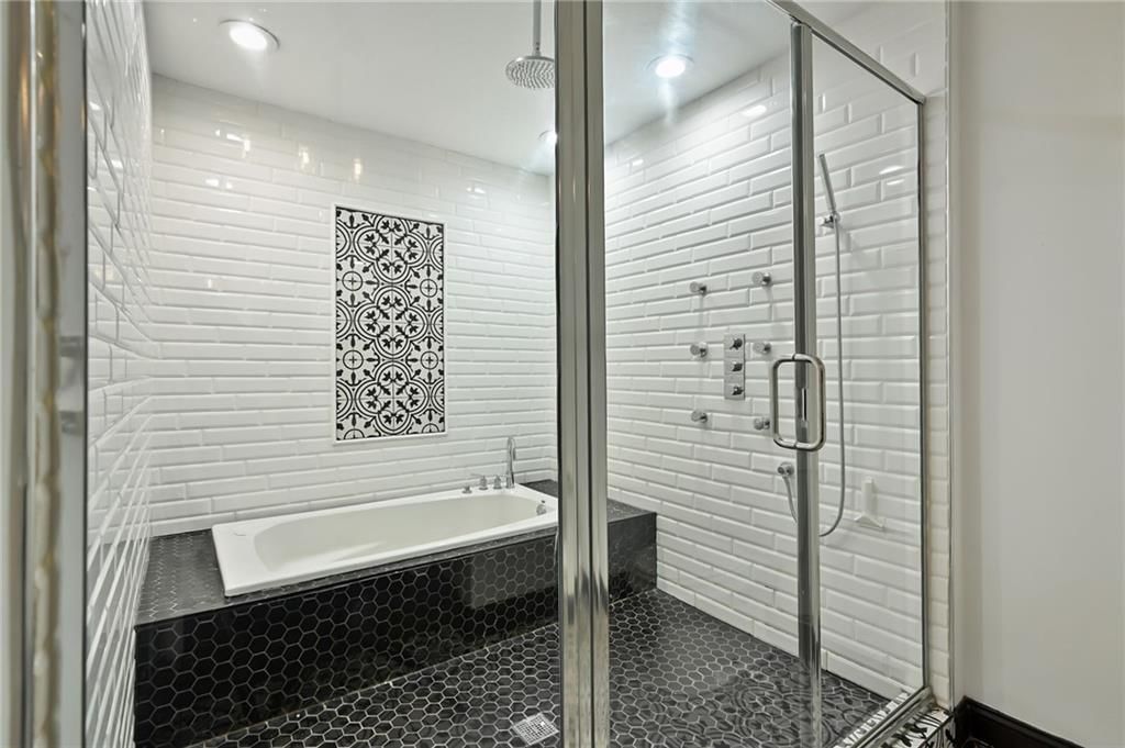 1100 Johnston Drive — photo 24