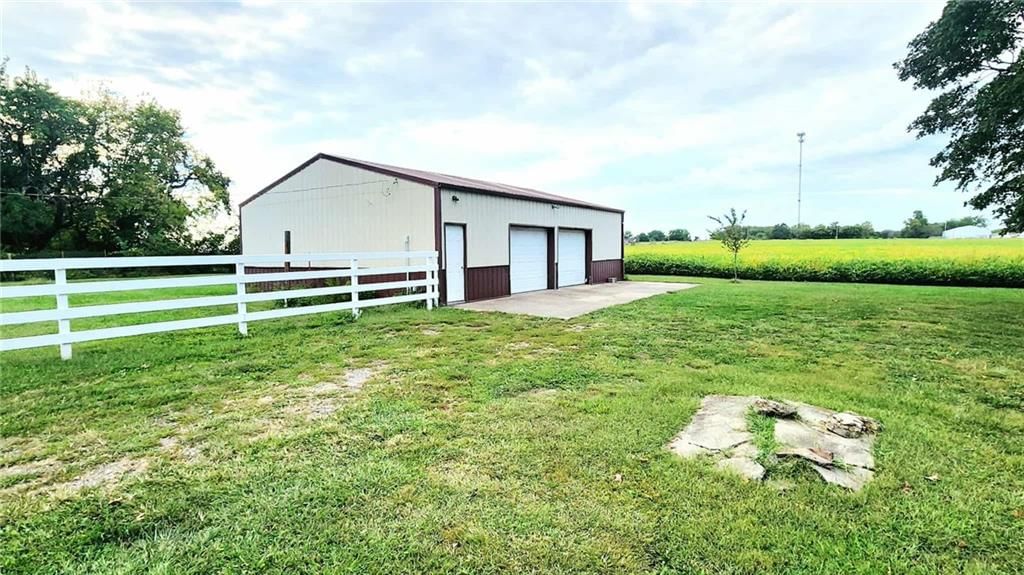 173 N 7 Highway — photo 74
