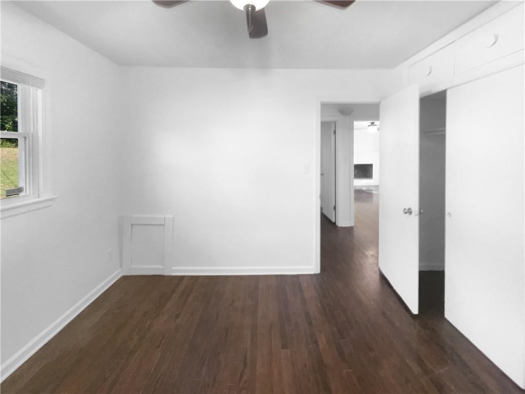 8400 Holmes Road — photo 5