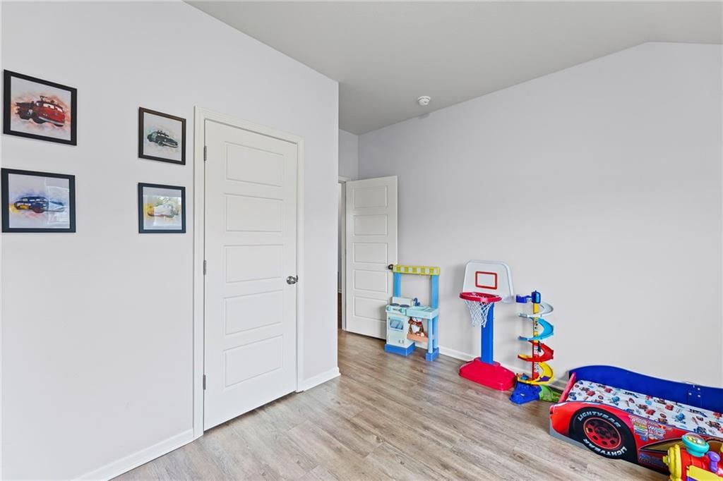 710 Hidden Meadows Drive — photo 26