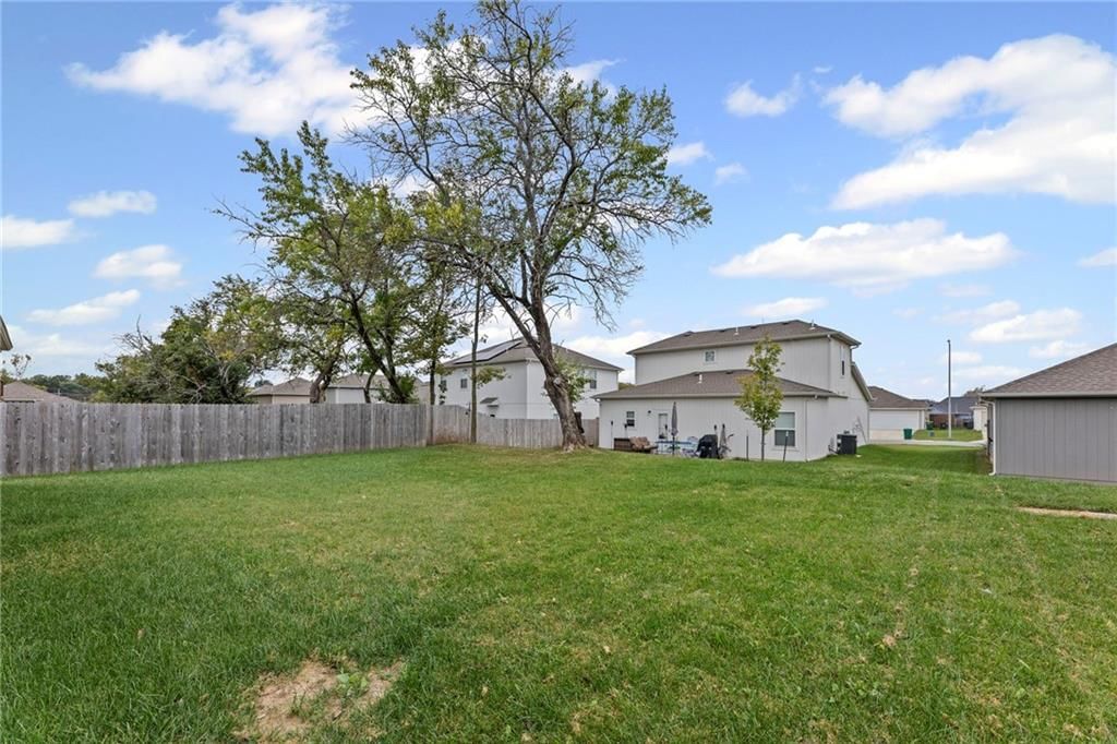 710 Hidden Meadows Drive — photo 30