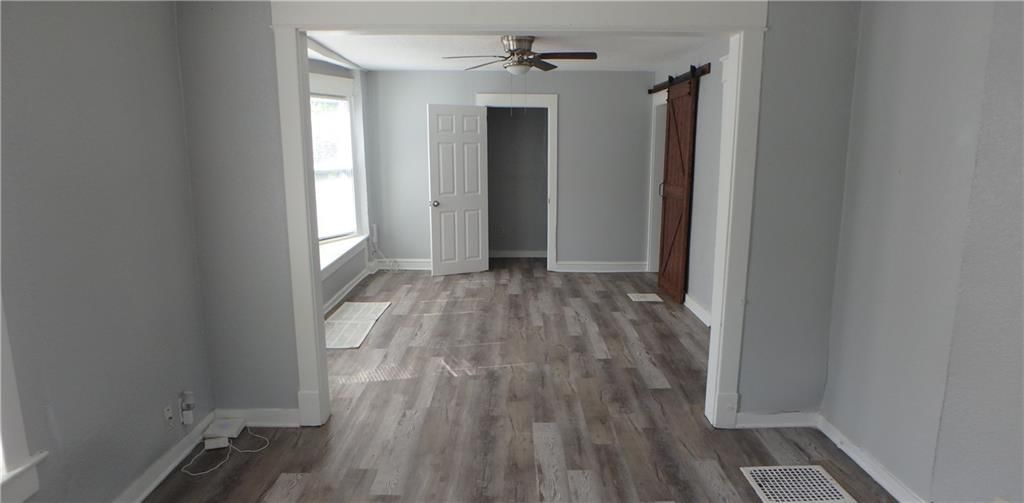 3306 Spruce Avenue — photo 9