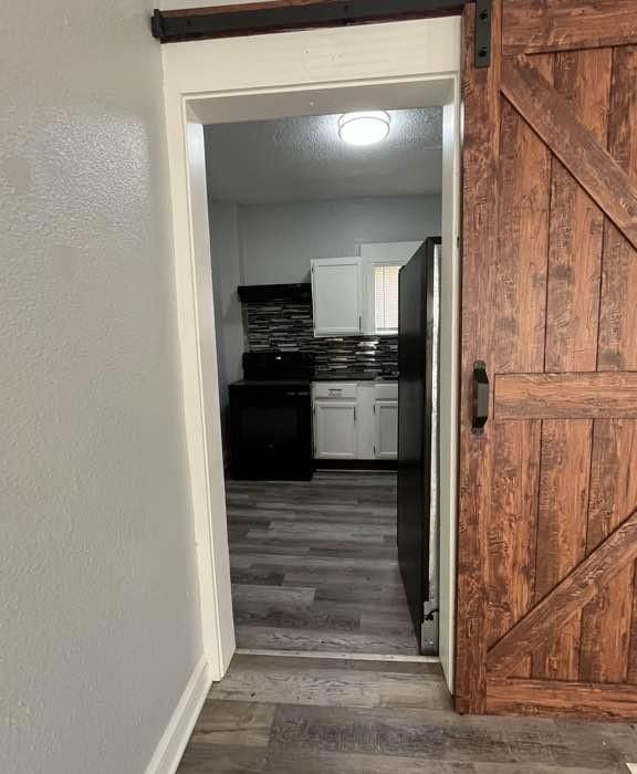 3306 Spruce Avenue — photo 10