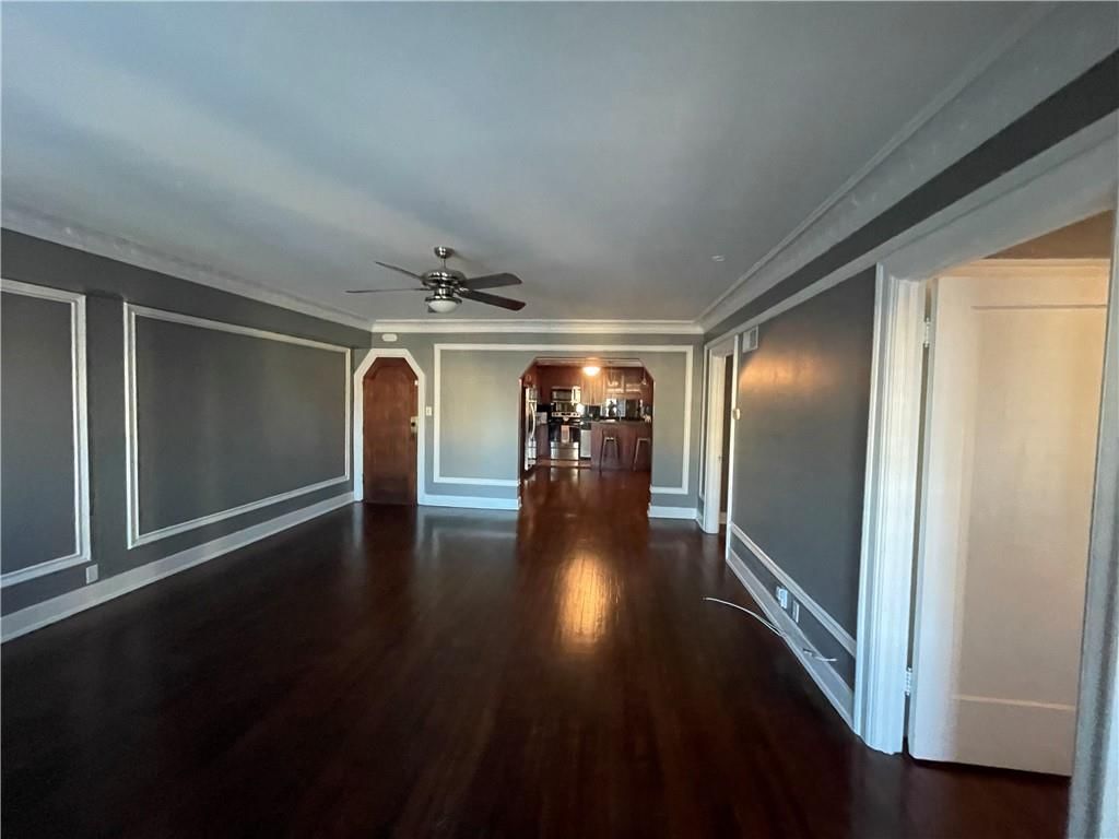 807 W 48th Street — photo 5