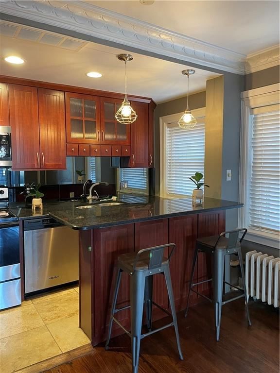 807 W 48th Street — photo 13