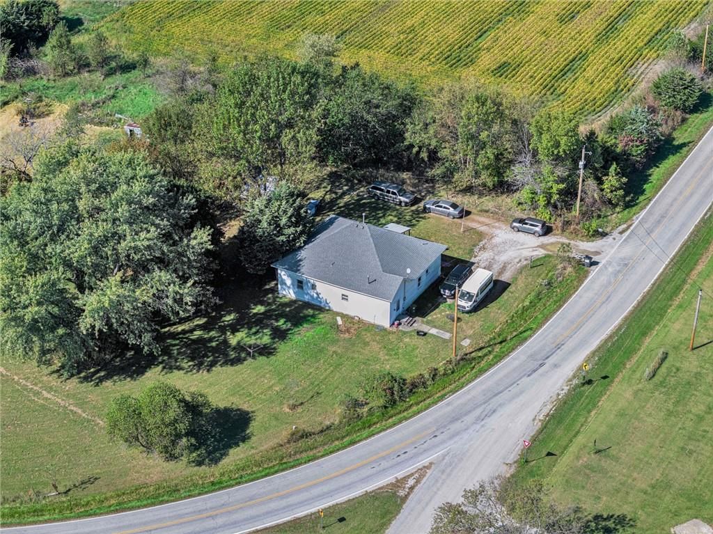 34656 Cedar Niles Road — photo 26