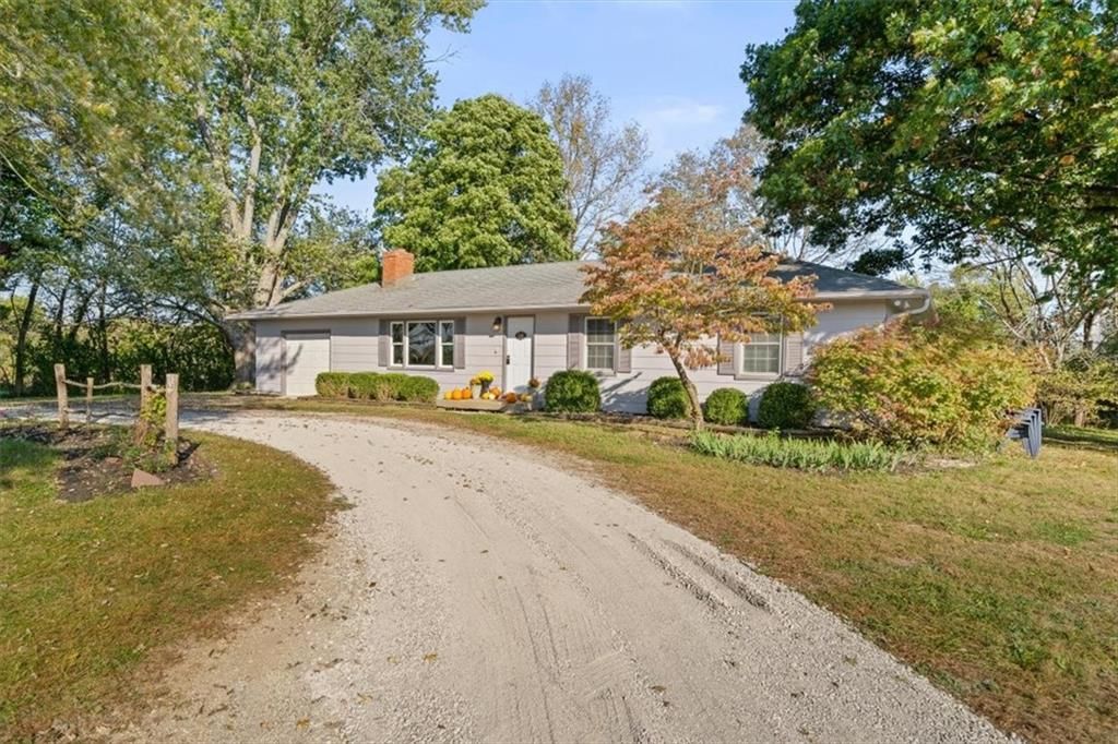 5600 E Poney Creek Road — photo 2