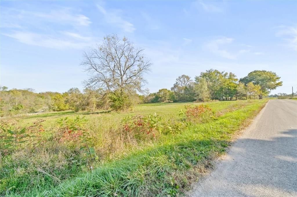 5600 E Poney Creek Road — photo 30