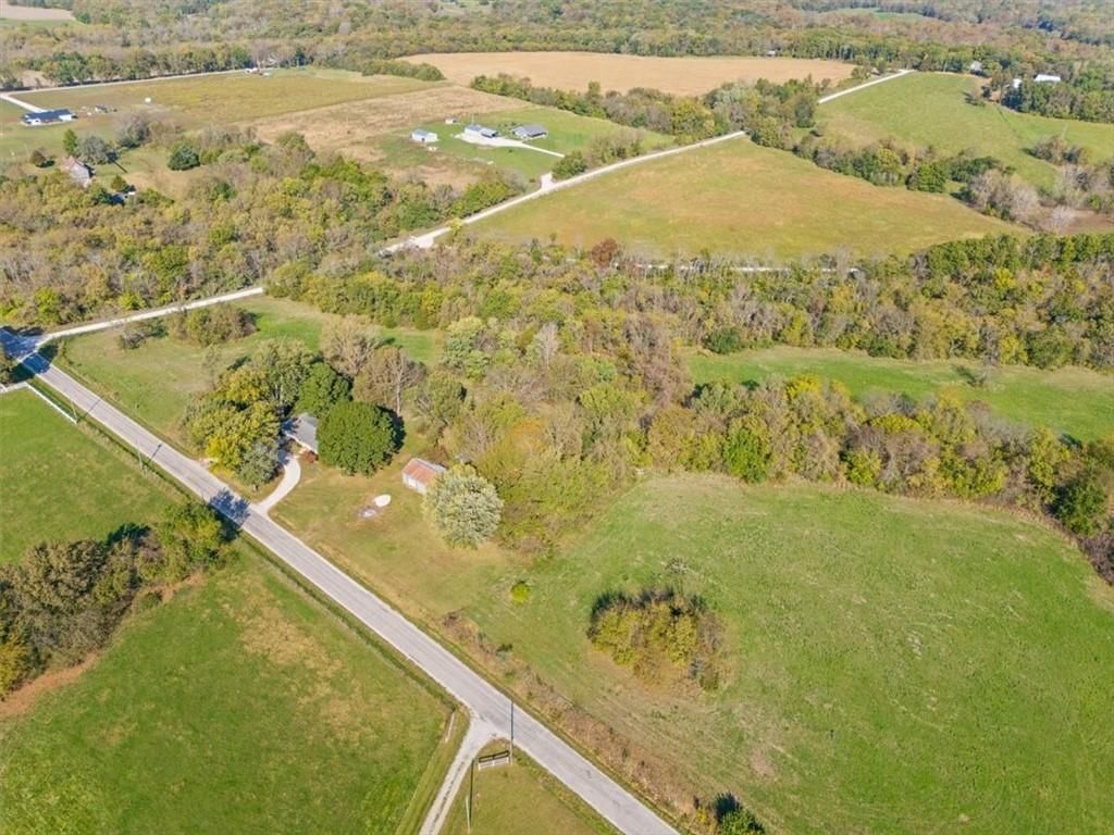 5600 E Poney Creek Road — photo 31