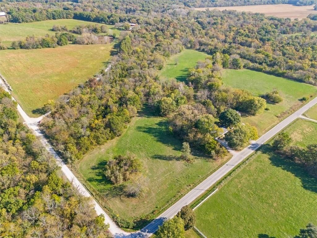 5600 E Poney Creek Road — photo 32